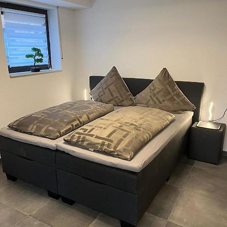 Ferienwohnung Emilia Кьолн Екстериор снимка