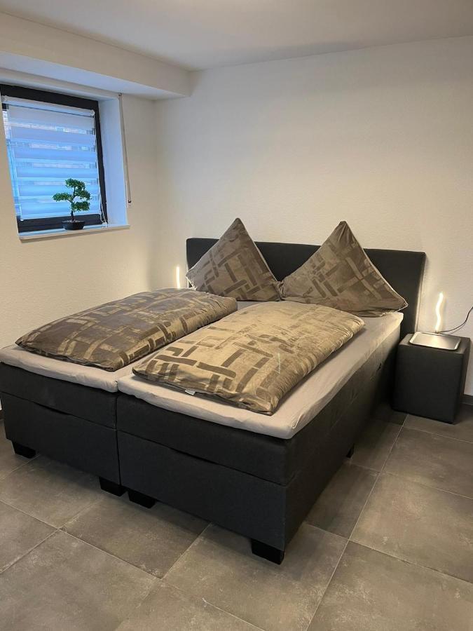 Ferienwohnung Emilia Кьолн Екстериор снимка